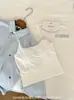 Popular Camisola de Hielo de Seda Estilo Chica Caliente Pura Pasión para Mujeres con Copas, Ropa Exterior Corta Ajustada de Verano y Ropa Interior