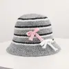 Sombrero de pescador coreano de otoño para mujer, fino, con bloques de color y rayas, de punto de alpaca, con cobertura facial, ligero y transpirable, con cordón y detalle de lazo