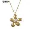 Wt-N1516 Nuevo Original Estilo Clásico con Diversos Diseños Florales e Incrustaciones de Latón Texturizado Cadena con Colgante de Perla