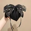 Nova coleção de outono: presilha de cabelo gravata borboleta com fita esvoaçante, retrô e estilosa, exalando um ar sofisticado e elegante, perfeita para criar um penteado chique na nuca, acessório de cabelo feminino