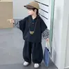Conjunto con Capucha para Niños de Primavera y Otoño Estilo Coreano Conjunto Elegante y Fresco de Dos Piezas para Niños Pequeños Ropa de Comercio Exterior