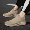 Zapatos Casuales Slip-On Nuevos de Primavera y Verano para Parejas, Zapatos Deportivos Lazy de Malla, Zapatos Simples de Moda de Suela Gruesa