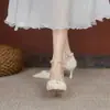 Elegante Sapato de Salto Baixo Stiletto Nicho 7cm Estilo Francês para Madrinhas, Estilo Fada Pérola, Versátil com Vestidos, Saltos Baixos para Mulheres