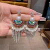 Pendientes Coreanos Dongdaemun Exagerados de Alta Resistencia Hechos a Mano con Borla de Perlas y Diamantes Completos Estilo Étnico Colorido Pendientes Largos Colgantes Ganchos para Orejas