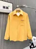 Camisa de Manga Comprida Masculina Outono/Inverno 2025 Veludo Cotelê Casual Cardigan Top Gola Reversível Solta Cor Sólida Jaqueta Camisa