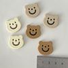 Otoño e Invierno Nuevo Marrón Arroz Cabeza de Oso Sonriente Accesorios DIY Horquilla Pegamento Crema Carcasa para Teléfono Móvil Refrigerador Decoración Hebilla para Zapato