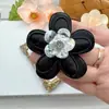 Calcetines Negros de Cinco Hojas de Doble Capa con Pedrería, Simples y Elegantes, Ropa de Moda, Sombreros de Moda, Zapatos de Moda, Accesorios
