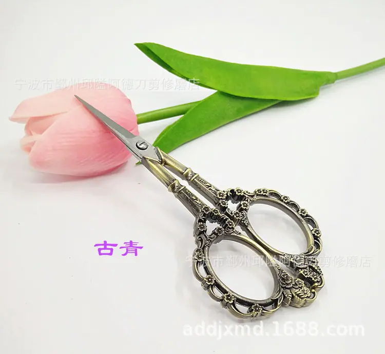 古青铜梅花剪.jpg