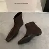 Botas Femininas para Mulheres Baixas 2026 Outono/Inverno Novas Botas de Cano Curto Estilo Coreano Patchwork de Camurça Salto Alto Salto Gatinho para Mulheres