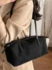 Bolso Merade de Alto Valor Estilo Coreano para Mujer 2026 Otoño Nueva Llegada Bolso de Axila Retro Color Sólido Exquisito Bolso de Hombro Único Moderno