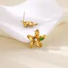 Nuevos Pendientes de Acero de Titanio Flor de Perla para Mujer Lujo Accesible Francés Gama Alta Nicho Pendientes de Oro de 18K Pendientes Al por Mayor
