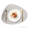 Comercio Exterior Transfronterizo Suministro Manteles Individuales de Cuero con Textura de Tela de Forma Irregular Nórdica, Manteles Individuales Estilo Occidental para Hotel, Tapetes Aislantes de Calor, Manteles para Mesa de Comedor, Puro