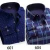 Camisa cálida al por mayor para hombres de mediana edad y mayores, top de otoño e invierno, papá, forro polar, gruesa, a cuadros, manga larga