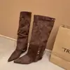 Botines de punta estilo páramo, efecto adelgazante, nuevas botas altas de equitación para mujer 2026, botas hasta la rodilla