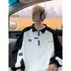 Sudadera Polo Retro Americana Holgada Estilo Preppy Media Cremallera Contraste Blanco y Negro Tops de Manga Larga para Hombre Tendencia Primavera y Otoño