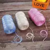 125g Ligero Hilo de Seda Helada Hilo de Lino Helado Tejido Medio Fino Bolsa DIY Cojín Hilo Hueco Hilo Brillante Hilo para Crochet