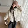 Coleção de Inverno 2026 Estilo Coreano para Meninas de Meia-Idade e Mais Velhas Conjunto de Três Peças Elegante de Veludo com Xadrez de Diamante Jaqueta Suéter