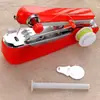 Mini Máquina de Costura Portátil de Mão Pequena Doméstica Multifuncional de Bolso Manual Micro Máquina de Costura