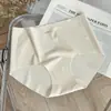 Roupa Íntima Feminina Sem Costura Outono e Inverno com Estampa de Letras, Peça Única com Forro de Seda na Virilha, Confortáveis Calcinhas de Cintura Média que Moldam o Corpo para Mulheres e Meninas