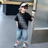 Conjunto de Camisetas de Manga Curta para Meninos Verão 2026 Novo Tendência Legal Shorts Jeans para Meninos Conjunto de Duas Peças Roupa de Verão para Crianças Pequenas t
