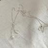 Plata de Ley S925 Mismo Estilo Perla Cuadrado Pequeño Marca Cadena de Clavícula Deslizante para Mujer Lujo Ligero Nicho Elegante Cadena para el Cuello con Deslizador