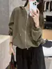 Colección de otoño 2026 de moda al por mayor: chaqueta con capucha casual única y elegante, sudadera versátil y sencilla para mujer