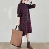 Colección de otoño 2026: nuevo vestido midi a cuadros de estilo coreano, corte holgado, con cuello, bolsillos y mangas largas, diseñado como un vestido camisero para mujer
