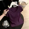 Design de gola V estilo francês, suéter de tricô estiloso de manga curta para mulheres, novo top casual slim fit primavera/verão 2026
