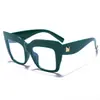 Novos Óculos Quadrados Grandes Estilosos com Frame de Rebite, Acessório da Moda Streetwear, Óculos Coloridos Azuis Bloqueadores de Luz Azul