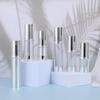 Fornecimento de novo produto 15ml30ml50ml frasco a vácuo com ombro galvanizado embalagem de cosméticos portátil para viagem frasco de emulsão