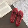Sapatos Femininos Rasos com Laço Doce 2026 Outono Novo Bico Redondo Confortáveis Sola Macia Aumentadores de Altura Sapatos de Vovó Mocassins