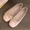 Zapatos planos de gamuza roja para mujer, nuevo modelo de primavera, corte bajo, estilo ballet de hada retro suave