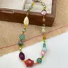 Collar Geométrico de Cuentas de Arroz Cerámicas Acrílicas Estilo Vacacional Cadena para Clavícula Fresca y Versátil de Verano Collar para Viajes a la Costa
