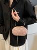 Bolso de Cadena Versátil para Mujer 2025 Primavera Nuevo Bolso Cuadrado Pequeño Calado Bolso de Negocios para Cena de Hombro Único de Mano Cruzado