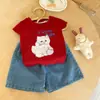 Conjunto Estiloso de Verão para Meninas Ningli Novo Traje da Moda Infantil com Camiseta de Manga Curta de Gato e Shorts Jeans Finos