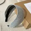 Diadema de Borde Ancho para Otoño e Invierno Estilo Coreano para Mujer Diadema Alta para la Parte Superior de la Cabeza Hace que la Cara Parezca Más Pequeña Sensación de Alta Calidad Pinza para el Cabello Accesorios para el Cabello Antideslizante Pinza para el Cabello Goma para el Cabello