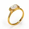 Anillo de Acero de Titanio con Borde Rectangular de Lujo Ligero Retro Europeo y Americano con Diamantes Incrustados de Doble Capa