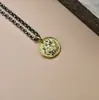 Colgante de Plata de Ley S925 Chapado en Oro Amarillo Dios de la Riqueza para Hombres y Mujeres Combinación Perfecta Moda Simple Estilo de Alto Temperamento Diseño de Nicho