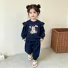 Nuevo Conjunto Lindo para Niñas Estilo Coreano Primavera Otoño 2026 Nuevo Ropa para Niños Pequeños y Medianos Sudadera Elegante de Moda Conjunto de Dos Piezas para Bebé