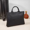 Nueva Bolsa para Computadora Ligera para Hombre Bolsa Portadocumentos Portátil de Gran Capacidad Maletín de Negocios Casual de Cuero Suave Bolsa para Hombre al por Mayor