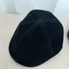 Gorra frontal de ante, estilo retro americano, sombrero versátil para cabeza grande, boina profunda de otoño e invierno, gorra de pico de pato para mujer