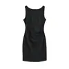 Ropa de mujer transfronteriza al por mayor 2026 verano nuevo estilo europeo y americano moda color liso ajuste ceñido sin mangas bodycon vestido