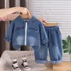 Nuevo Conjunto de Moda de Mezclilla de Manga Larga Otoño 2025 para Bebés Niños, Atuendo Elegante de Dos Piezas de Manga Larga para Bebés Niños