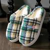 2025 Nuevas Pantuflas de Algodón Rellenas para Mujer Invierno Hogar Interior Cálidas Zapatos de Confinamiento Pantuflas de Algodón Antideslizantes de Suela Gruesa Venta al por Mayor