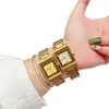 Nueva Moda Más Vendida Estilo Vintage Moda para el Hogar Reloj de Pulsera de Cuarzo para Mujer Reloj con Correa de Acero Venta al por Mayor Reloj de Pulsera con Superficie de Espejo Cuadrado Venta al por Mayor