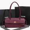 Bolsa de Ombro Acolchoada Estilo Chanel 2026 Nova Coleção Primavera/Verão Tendência de Alta Qualidade Retro Baguete Bolsa de Mão Bolsa de Ombro para Mulheres