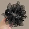 Pinza para el Pelo con Perla Oriental Estilo Niche 2025 Nuevo Pinza de Garra con Lazo para la Parte Trasera de la Cabeza Peinado Updo Pinza Tiburón Pasador