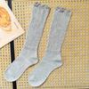 Calcetines blanco leche primavera y otoño oreja de madera raya vertical calcetines de tubo con costuras apiladas calcetines de pantorrilla grises combinan con todo microtransparentes verano para mujer