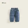 Otoño 2025 Ropa Infantil Nueva Moda Más Fácil de Combinar Estilo Coreano Infantil Pantalones Casuales de Mezclilla Bordados a Cuadros para Niños y Niñas