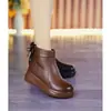 Botas de algodón de suela gruesa y caña corta para mujer, nuevo estilo invierno 2026, forradas de felpa y engrosadas, botas de nieve, punta redonda, botas tipo Martin de moda